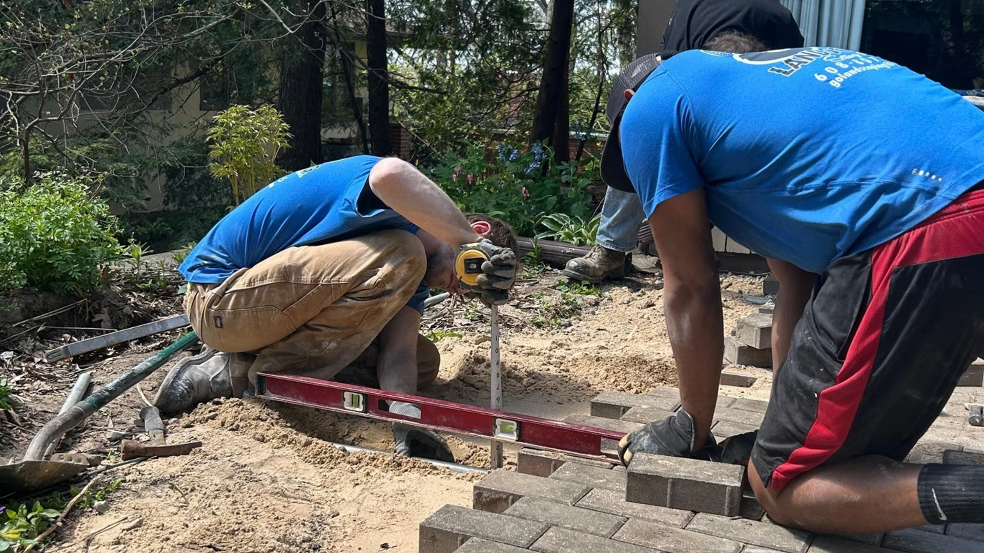 GO Landscaping stone retaining wall project